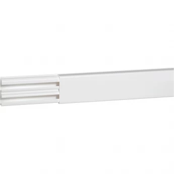 Мини-плинтус LEGRAND DLPlus 32x12,5 мм 2 отделения длина 2,1 м белый