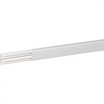 Мини-плинтус LEGRAND DLPlus 40x16 мм 2 отделения длина 2,1 м белый