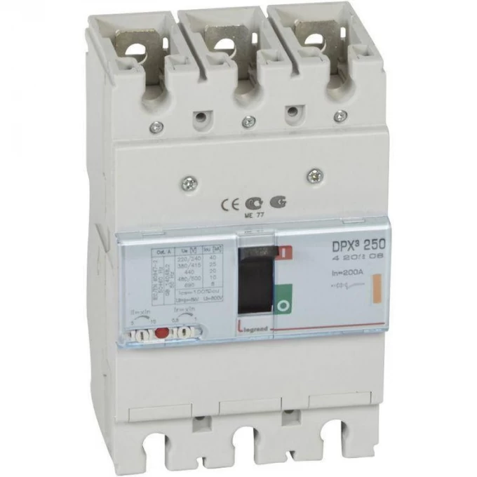 Выключатель автоматический LEGRAND DPX³ 250 3P 200A 25кА 420208 Выключатель автоматический LEGRAND DPX³ 250 3P 200A 25кА 420208