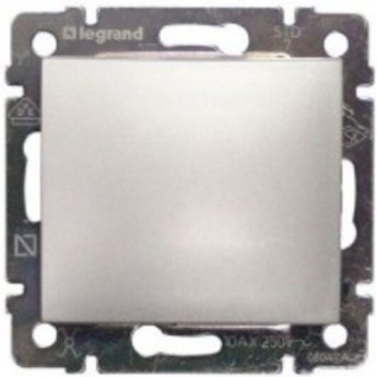 Переключатель на два направления Valena 16 A 250 В алюминий Переключатель на два направления Valena 16 A 250 В алюминий